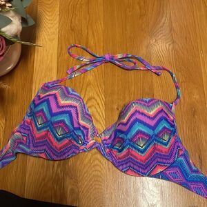 Xhilaration Bathing suit Top - XL - Great Used Condition 🌻